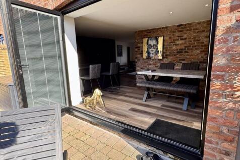 Courtyard Area 