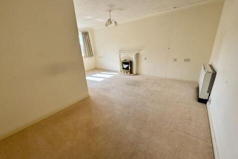 Open Plan Lounge Dining Room