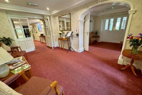 Bernard Court Communal Hallway