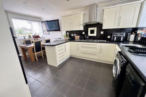 Open Plan Dining Kitchen