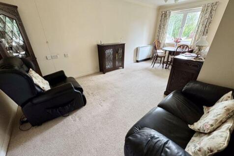 Open Plan Lounge Dining Room 