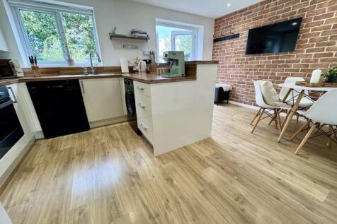 Open Plan Dining Kitchen