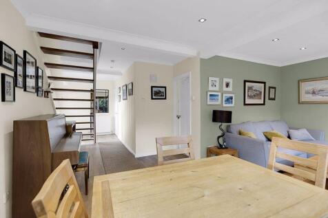 Open Plan Dining Family Room