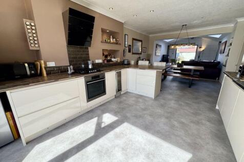 Open Plan Kitchen