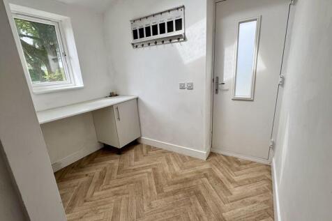 Utility/Boot Room