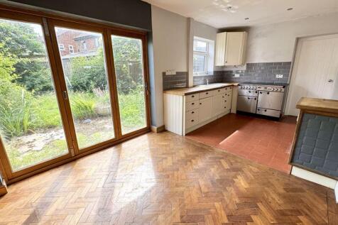 Open Plan Dining Kitchen