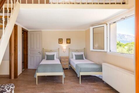 Villa 300 m² in Corfu - 28