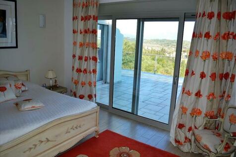 Villa 340 m² in Corfu - 32