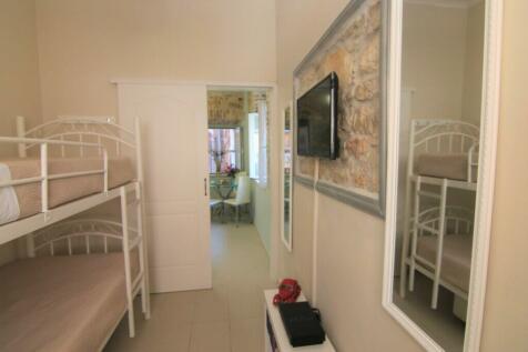 Flat 59 m² in Corfu - 12