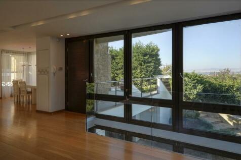 Villa 300 m² in the suburbs of Thessaloniki - 33