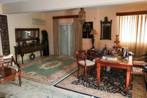 Detached house 300 m² in Attica - 12