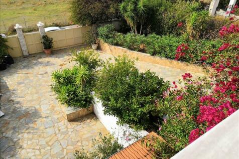 Detached house 300 m² in Attica - 3