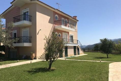 Villa 449 m² in Eastern Peloponnese - 2