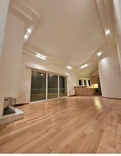 Flat 100 m² in Athens - 3