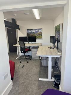 Office 3- 1of2.jpg