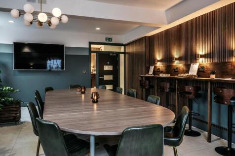 Le Tour-boardroom.jpg