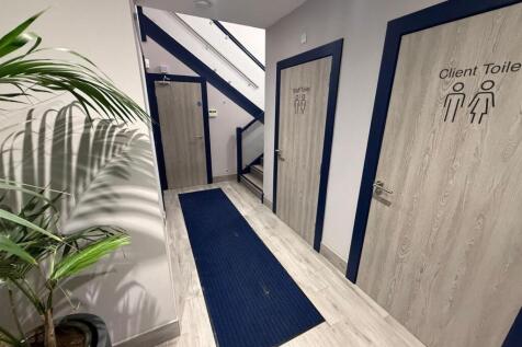 PHOTO-2025-12-04-16-56-35 (4).jpg