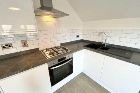 Kitchen / Living /