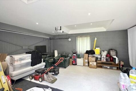 Double Garage