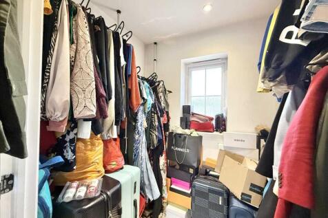 Walk In Wardrobe