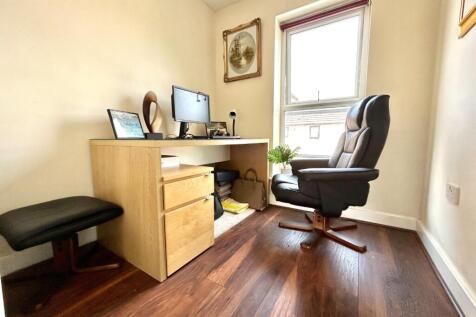 office.JPG