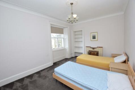 BEDROOM TWO.JPG