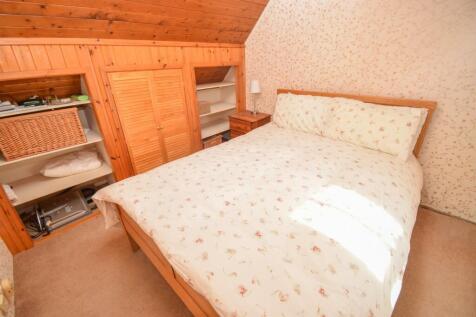 BEDROOM ONE-3.jpg