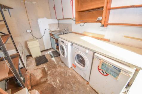 UTILITY ROOM-2.jpg