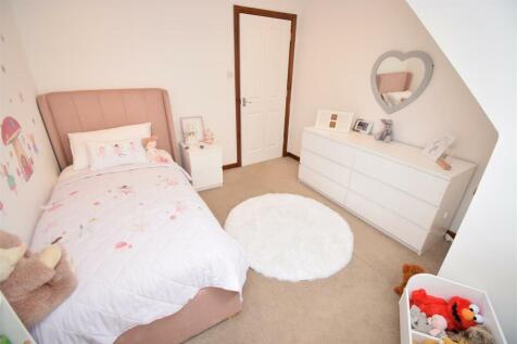 BEDROOM FOUR 2.JPG
