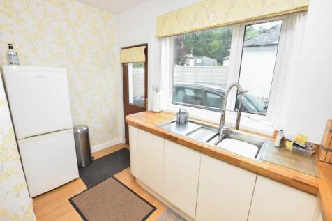 KITCHEN-2.jpg