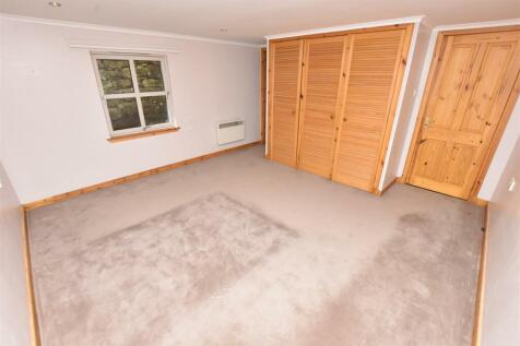 BEDROOM TWO.JPG