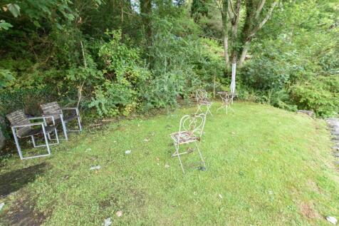 GARDEN-2.jpg