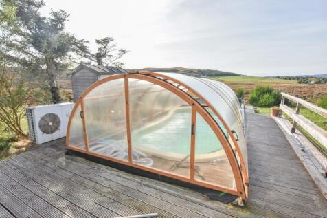 SWIMMING POOL-2.jpg