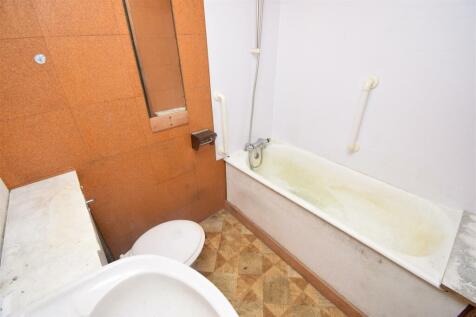 BATHROOM EDIT.jpg