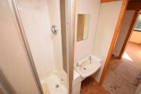 SHOWER ROOM ONE (2)