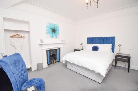 BEDROOM TWO.jpg