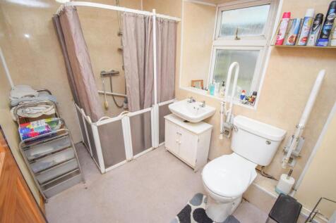 WET ROOM.jpg