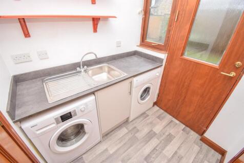 UTILITY ROOM-2.jpg