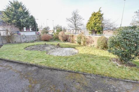 FRONT GARDEN-2 EDIT.jpg