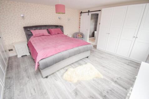 BEDROOM ONE-2.jpg