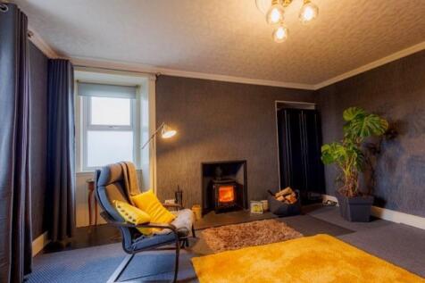 GROUND FLOOR LOUNGE-BEDROOM (2).jpg