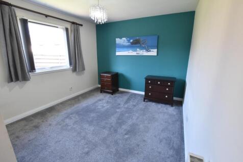 BEDROOM TWO.JPG