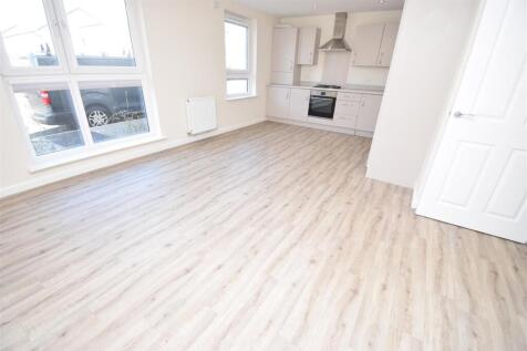 LOUNGE-KITCHEN.JPG