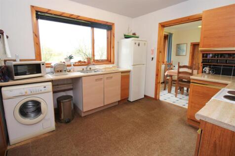 KITCHEN-2.jpg