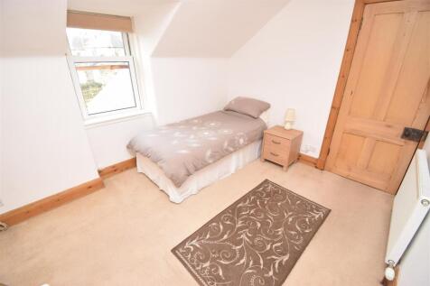 BEDROOM TWO (2).JPG
