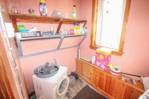 UTILITY ROOM.jpg