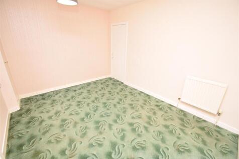 BEDROOM TWO (2).JPG