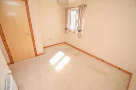 BEDROOM ONE-2.jpg