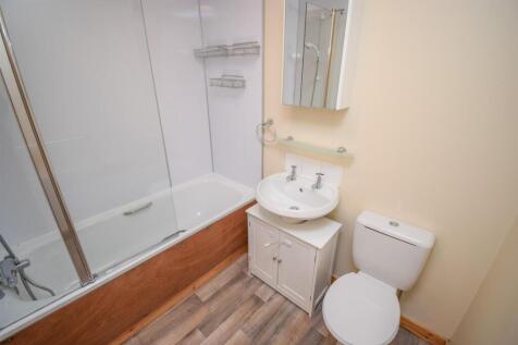 BATHROOM (2)-2.jpg