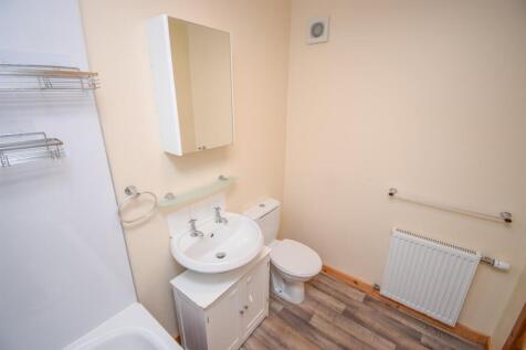 BATHROOM-2.jpg